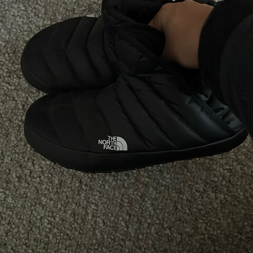 North Face Slipper